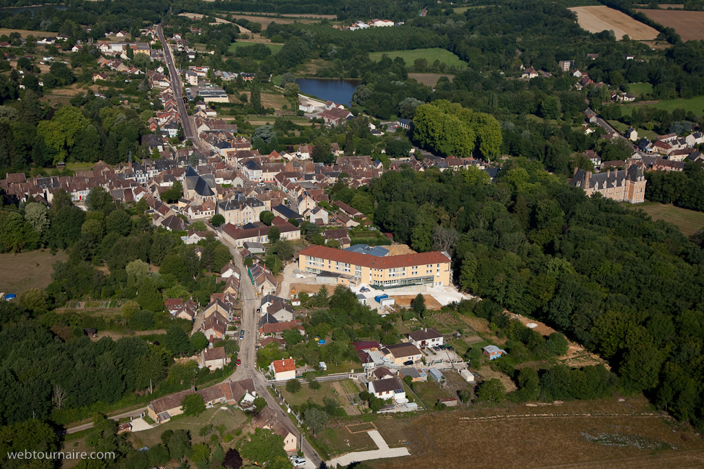 St Amand en Puisaye - Nièvre - 58