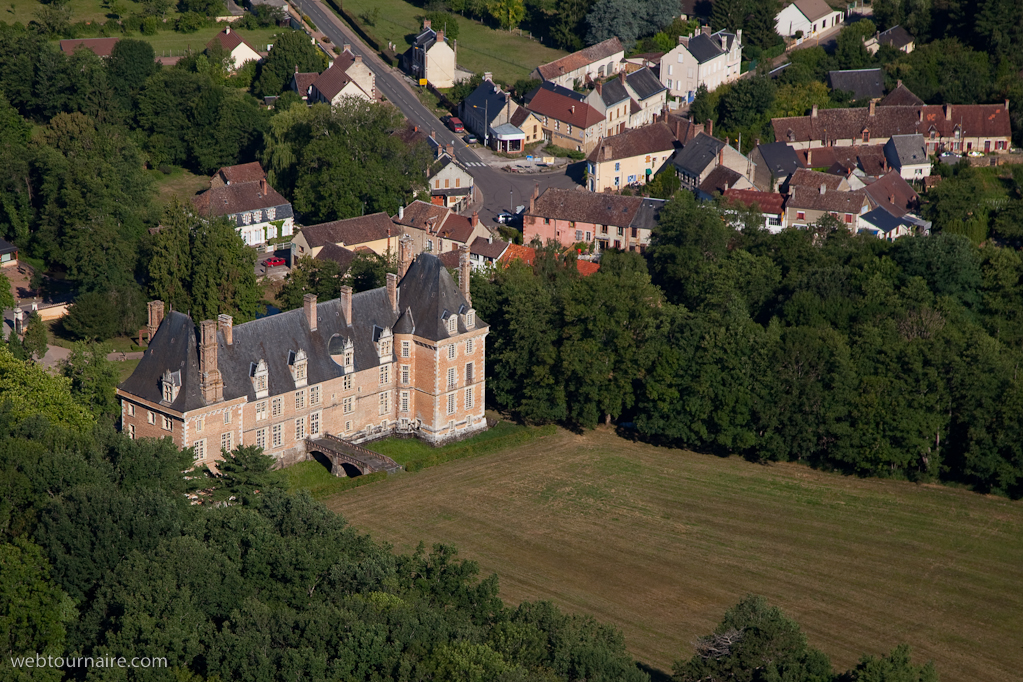 St Amand en Puisaye - Nièvre - 58