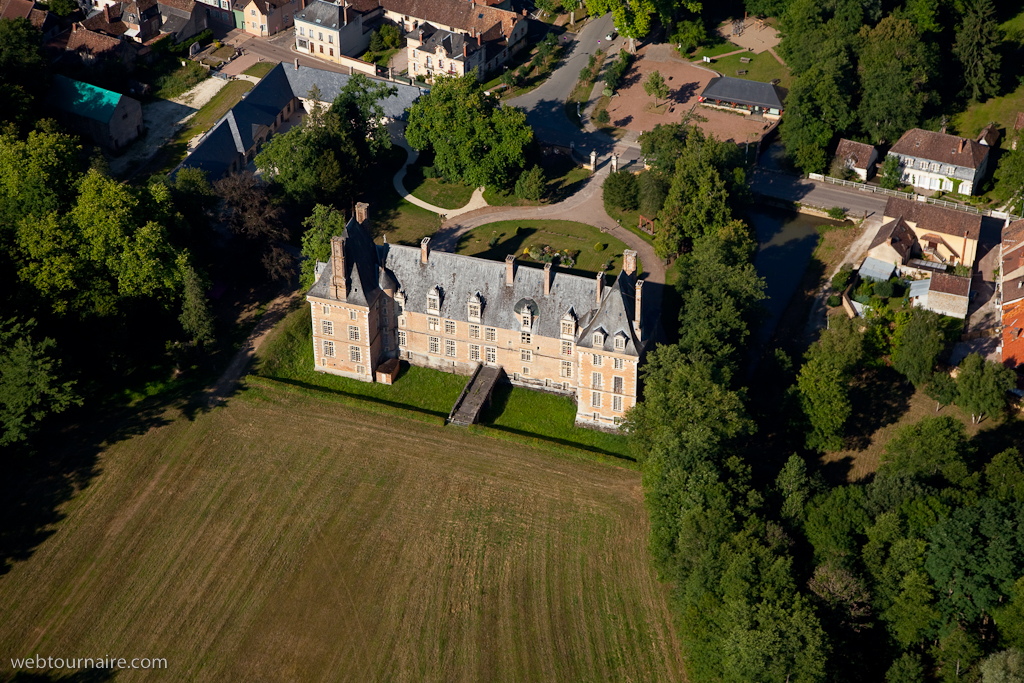 St Amand en Puisaye - Nièvre - 58