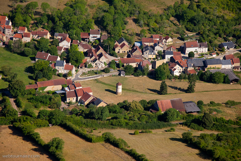Foissy-lès-Vezelay - Yonne - 89