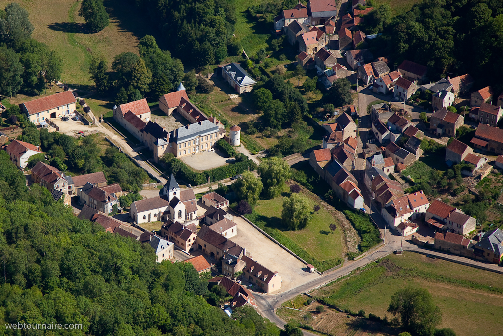 Domecy-sur-le-Vault - Yonne - 89