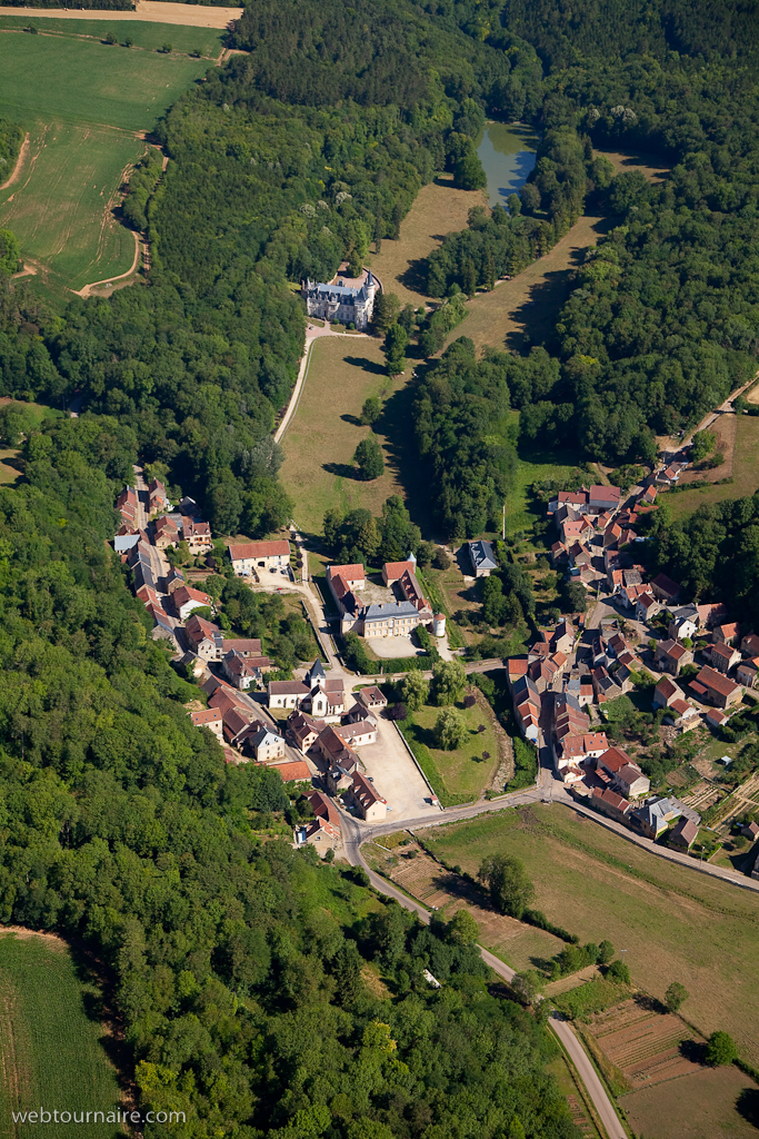 Domecy-sur-le-Vault - Yonne - 89