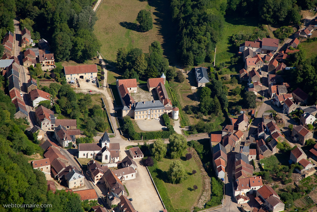Domecy-sur-le-Vault - Yonne - 89