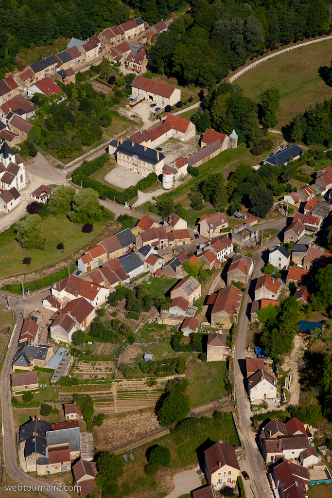 Domecy-sur-le-Vault - Yonne - 89