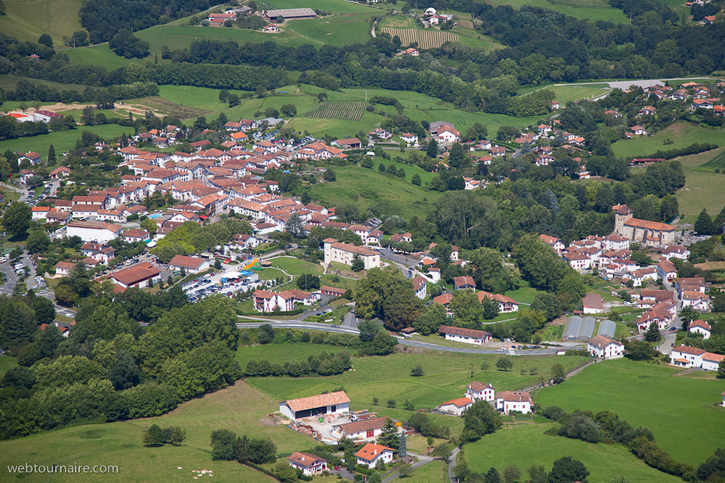 Espelette/Espeleta - Pyrénées atlantiques - 64