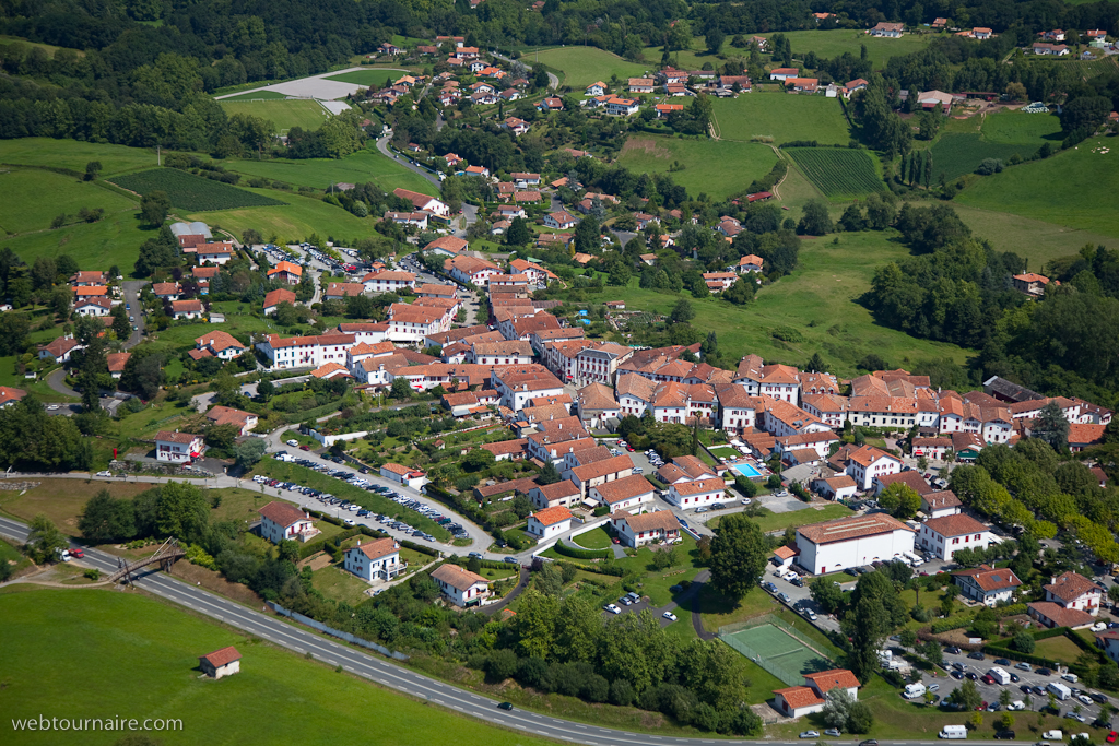 Espelette/Espeleta - Pyrénées atlantiques - 64