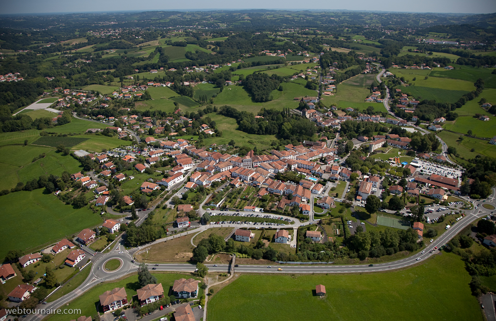 Espelette/Espeleta - Pyrénées atlantiques - 64