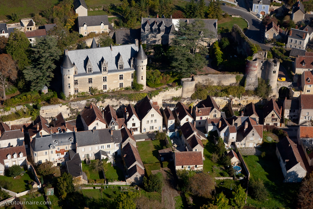 Montrésor - Indre et Loire - 37