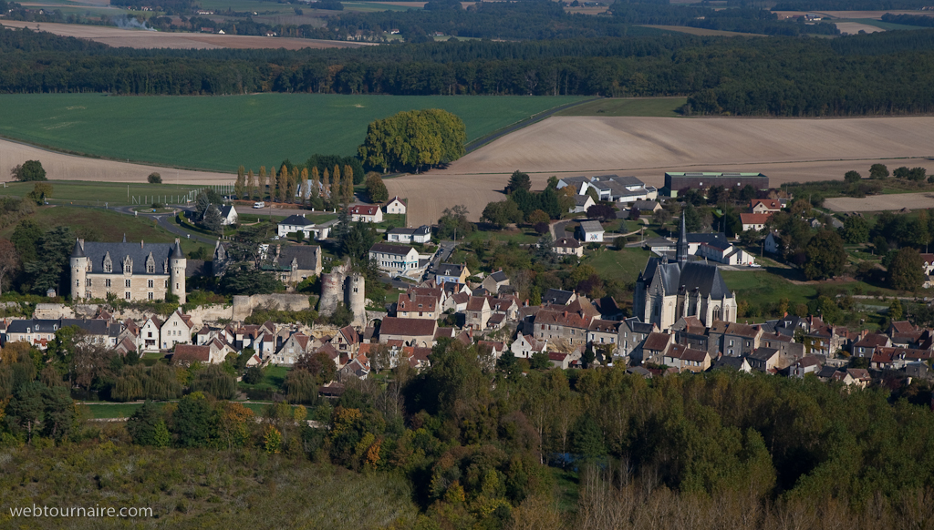 Montrésor - Indre et Loire - 37