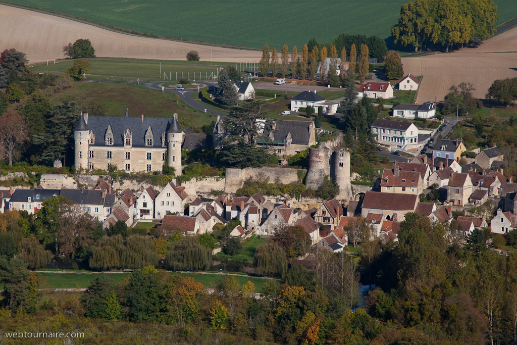 Montrésor - Indre et Loire - 37