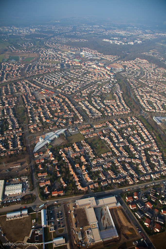 Jouy-le-Moutier - Val d'Oise - 95
