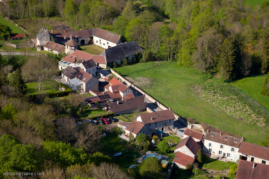 Menouville - Val d'Oise - 95