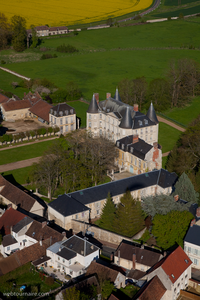 Hénonville - Oise - 60