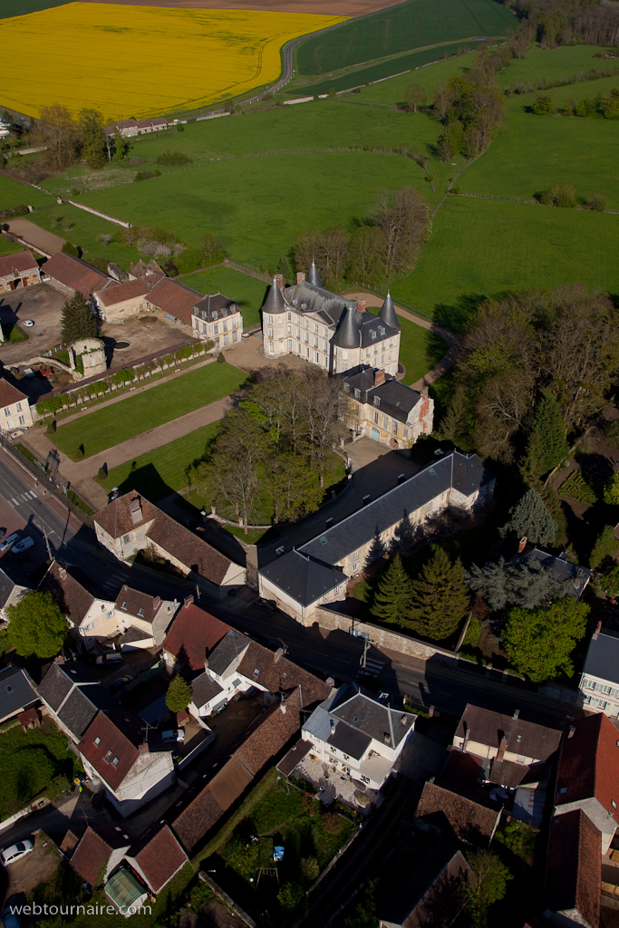 Hénonville - Oise - 60