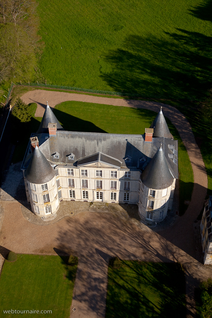 Hénonville - Oise - 60