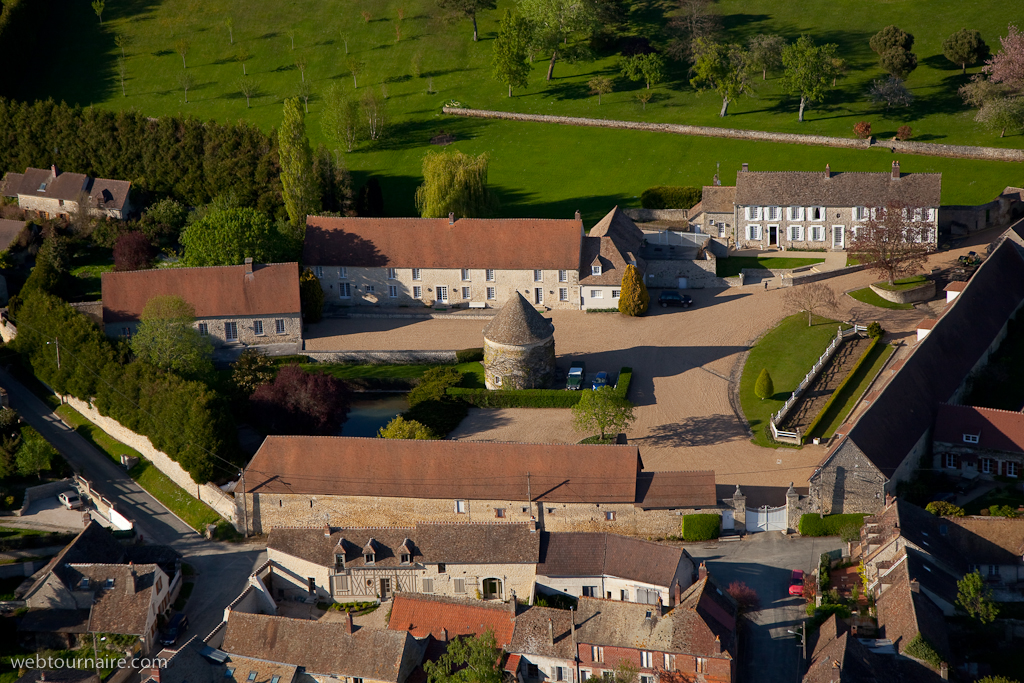 Chambors - Oise - 60