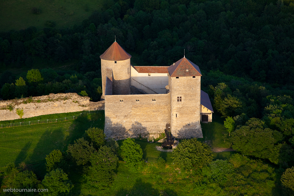 Ambérieu-en-Bugey - Ain - 01