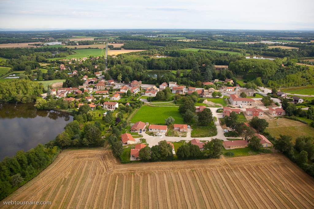 Versailleux - Ain - 01
