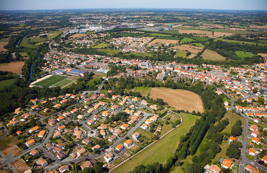 Saint-Georges-de-Montaigu - Vendée - 85
