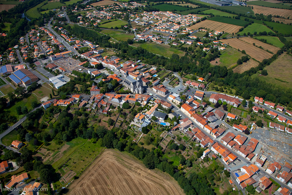 Saint-Georges-de-Montaigu - Vendée - 85
