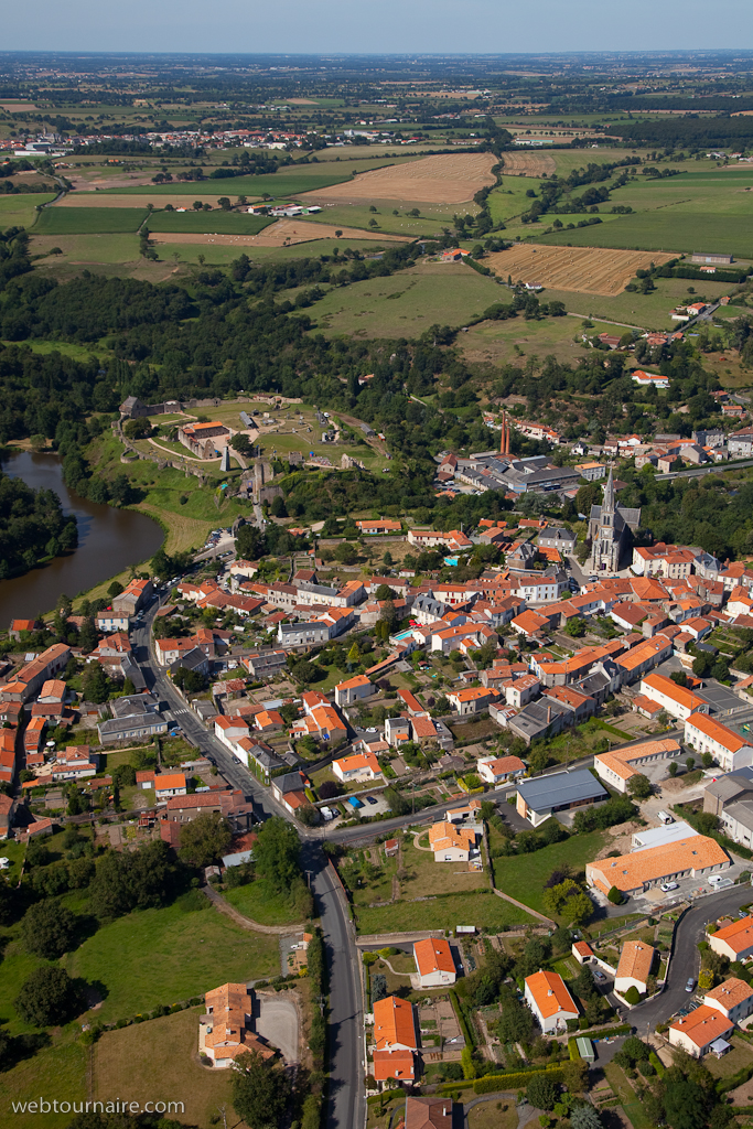 Tiffauges - Vendée - 85