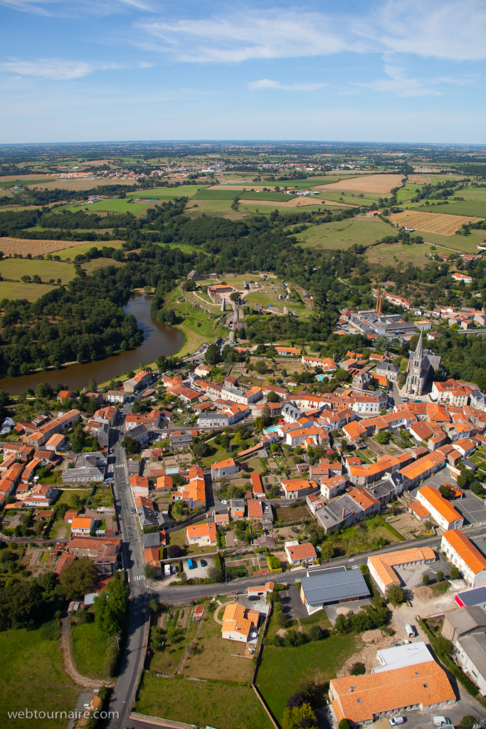 Tiffauges - Vendée - 85