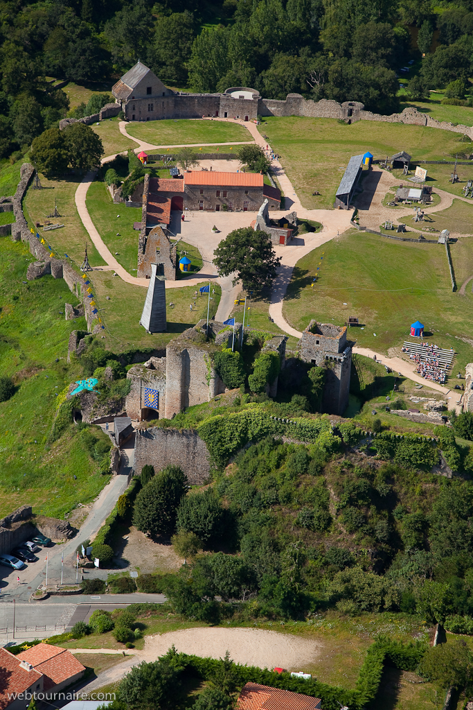 Tiffauges - Vendée - 85