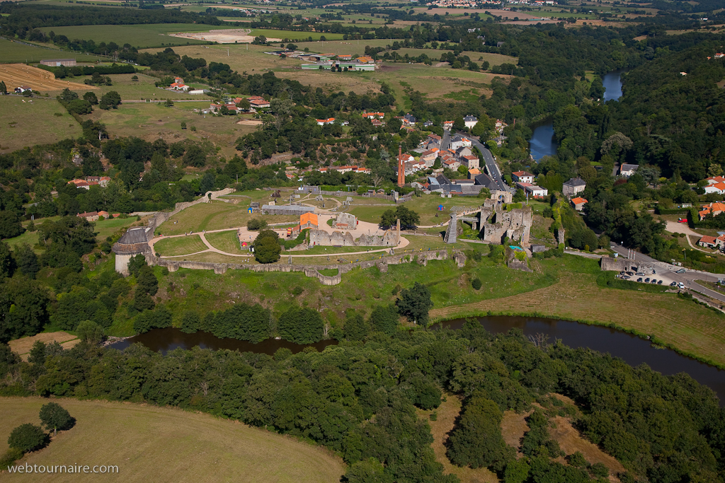 Tiffauges - Vendée - 85