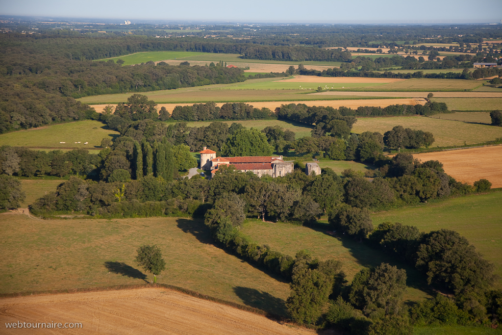 L'abbaye de la Grainetière - Vendée - 95