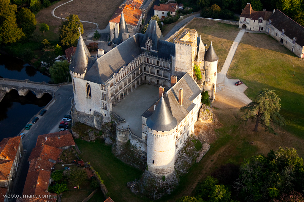 La Rochefoucauld - Charente - 16
