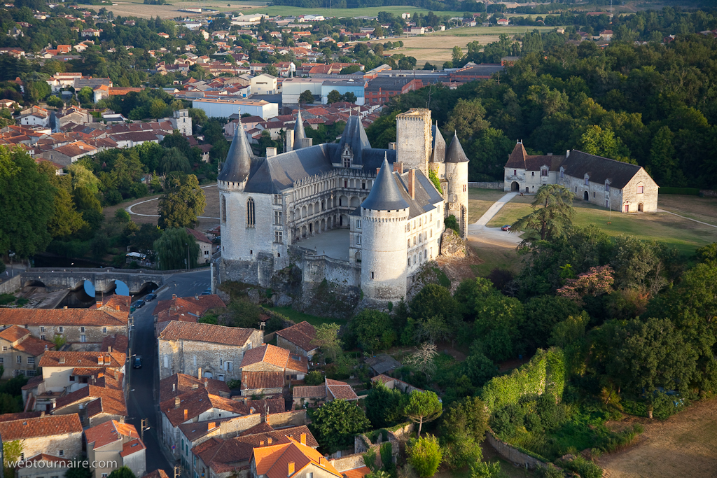 La Rochefoucauld - Charente - 16