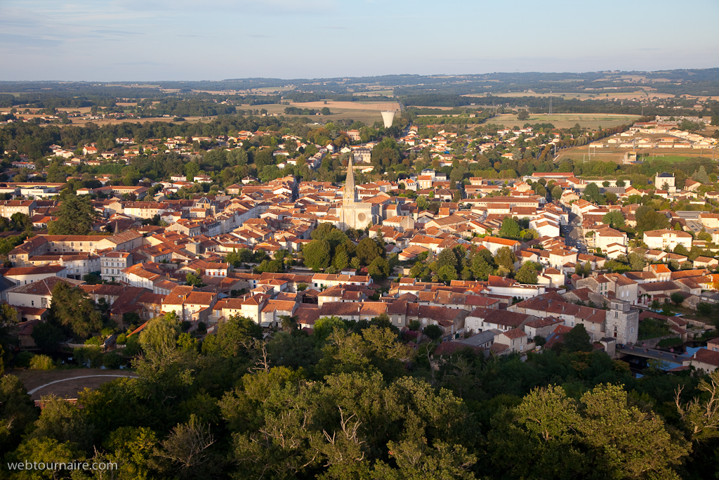 La Rochefoucauld - Charente - 16