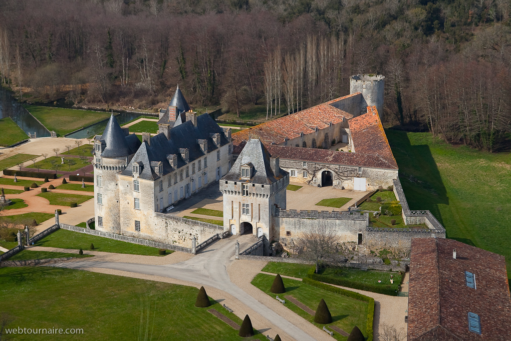 Saint Porchaire - Charente - maritime - 17