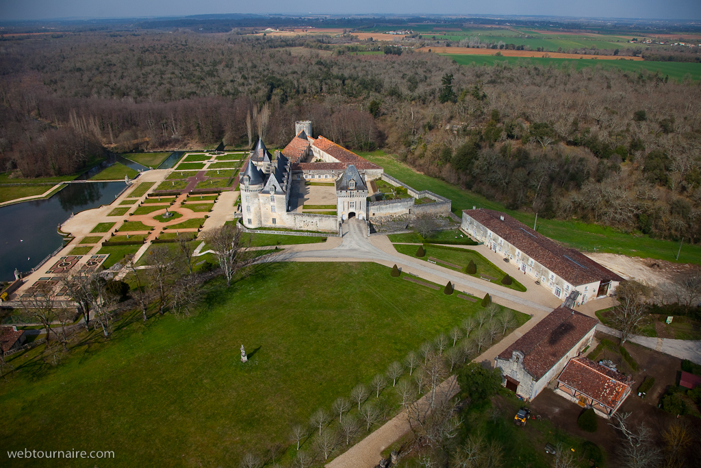 Saint Porchaire - Charente - maritime - 17