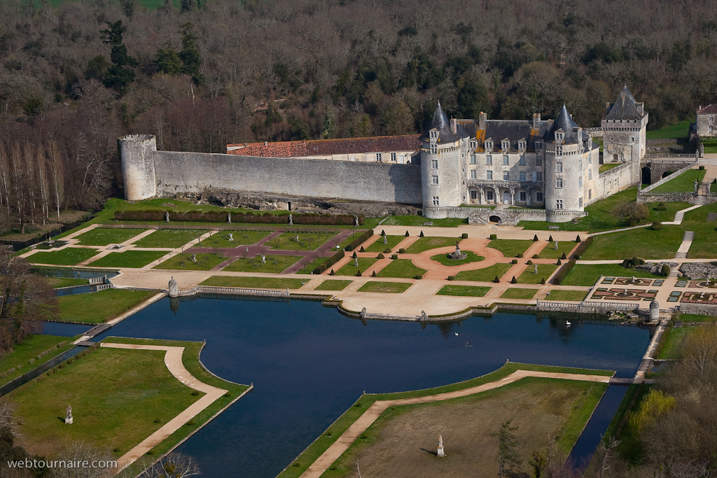 Saint Porchaire - Charente - maritime - 17