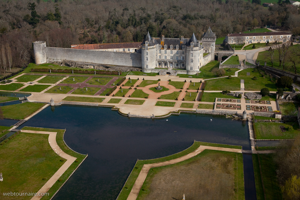 Saint Porchaire - Charente - maritime - 17
