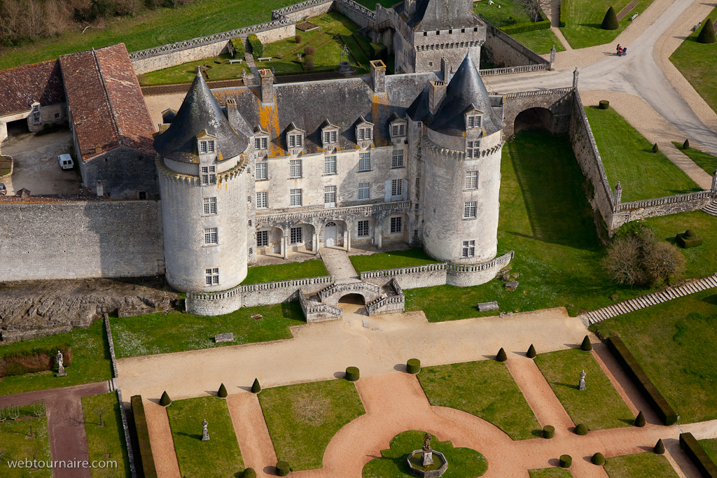 Saint Porchaire - Charente - maritime - 17