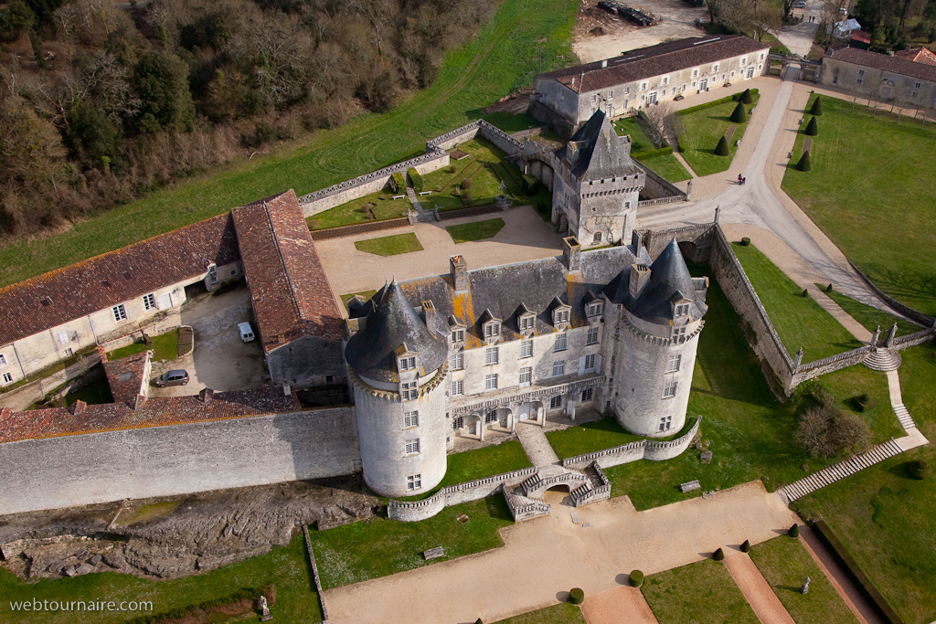 Saint Porchaire - Charente - maritime - 17
