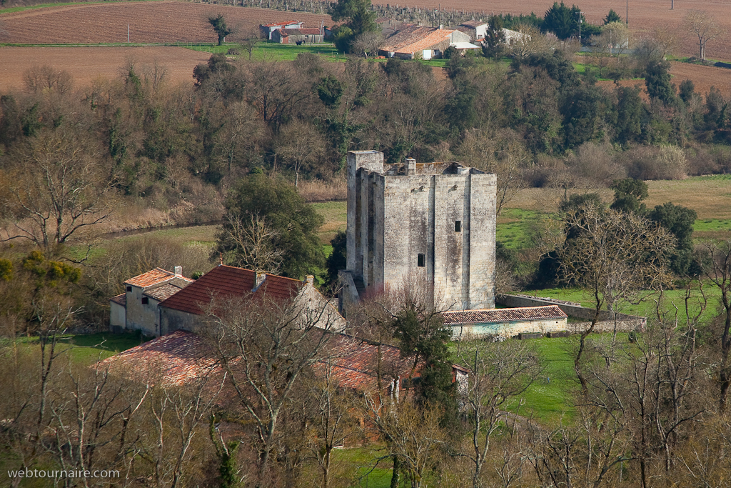Saint-Sulpice-d'Arnoult - Charente maritime - 17