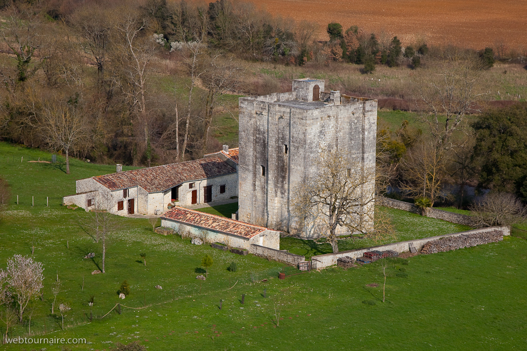 Saint-Sulpice-d'Arnoult - Charente maritime - 17