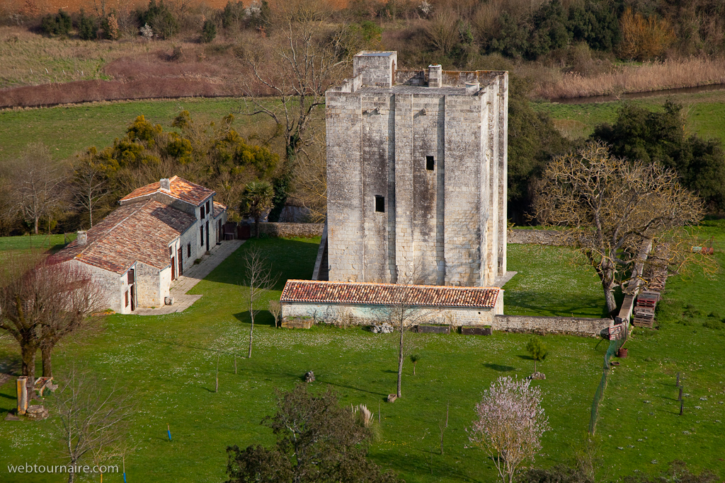 Saint-Sulpice-d'Arnoult - Charente maritime - 17