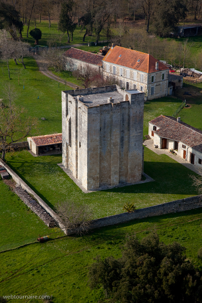 Saint-Sulpice-d'Arnoult - Charente maritime - 17