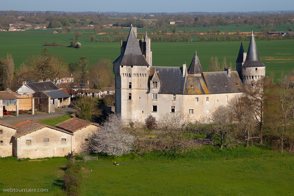 Cherveux - Deux Sèvres - 79