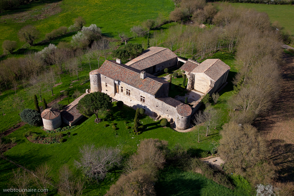 Saint-Georges-de-Noisné - Deux Sèvres -79