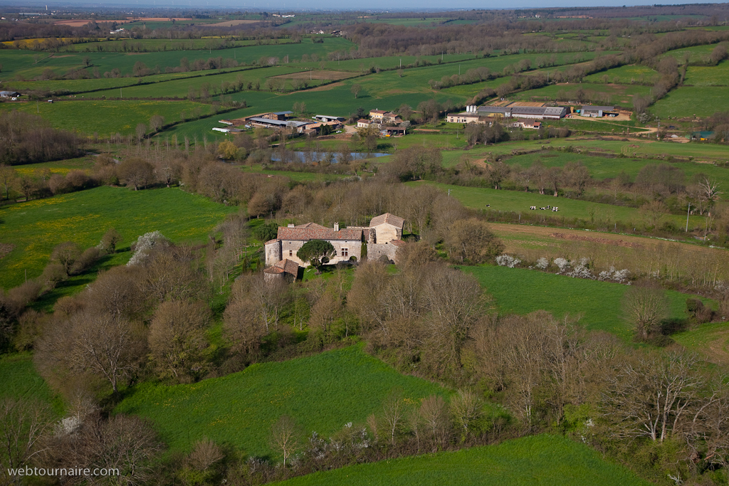 Saint-Georges-de-Noisné - Deux Sèvres -79