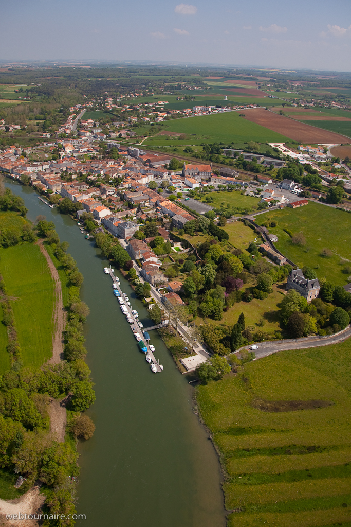 Saint Savinien - Charente maritime - 17