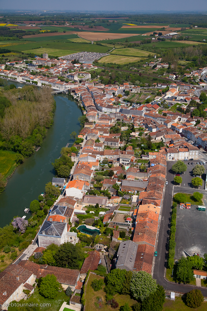 Saint Savinien - Charente maritime - 17