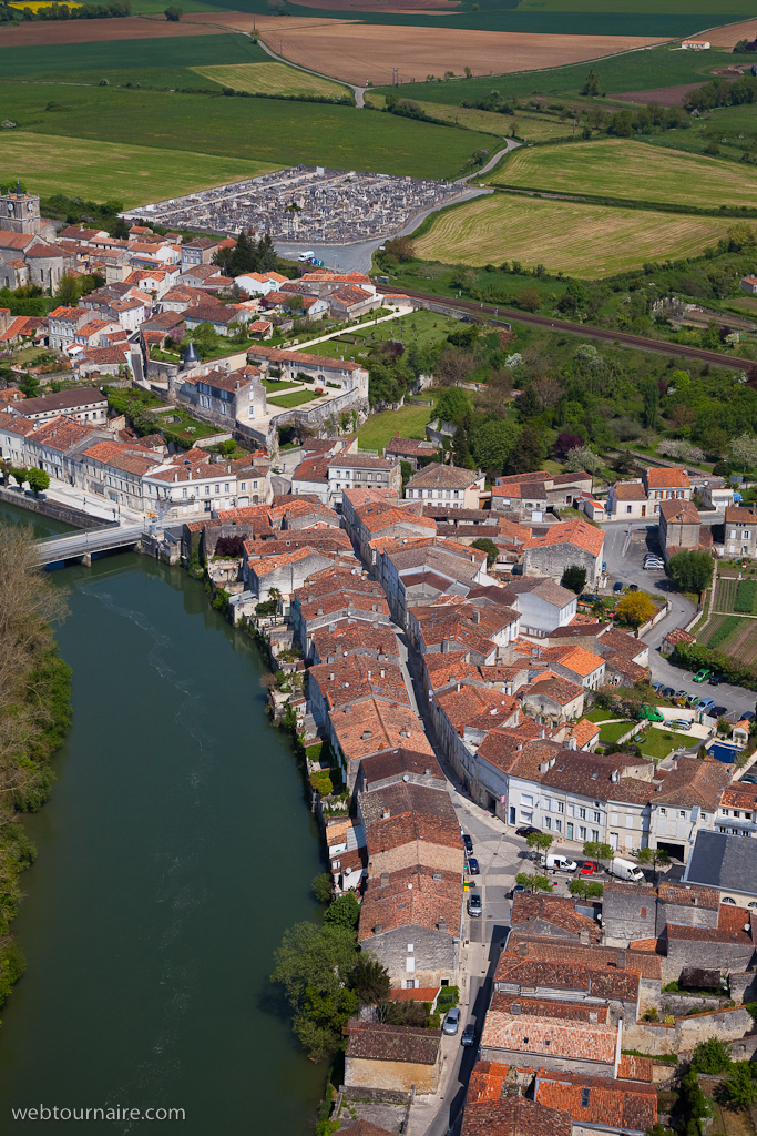 Saint Savinien - Charente maritime - 17
