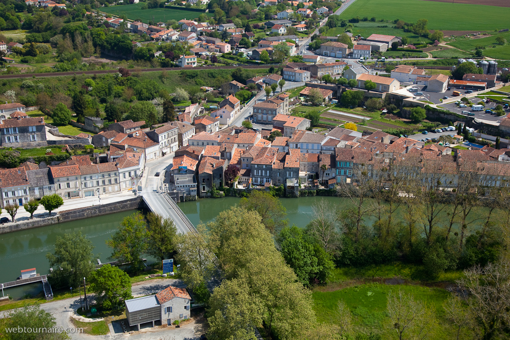 Saint Savinien - Charente maritime - 17