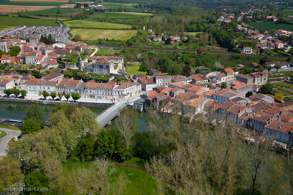 Saint Savinien - Charente maritime - 17